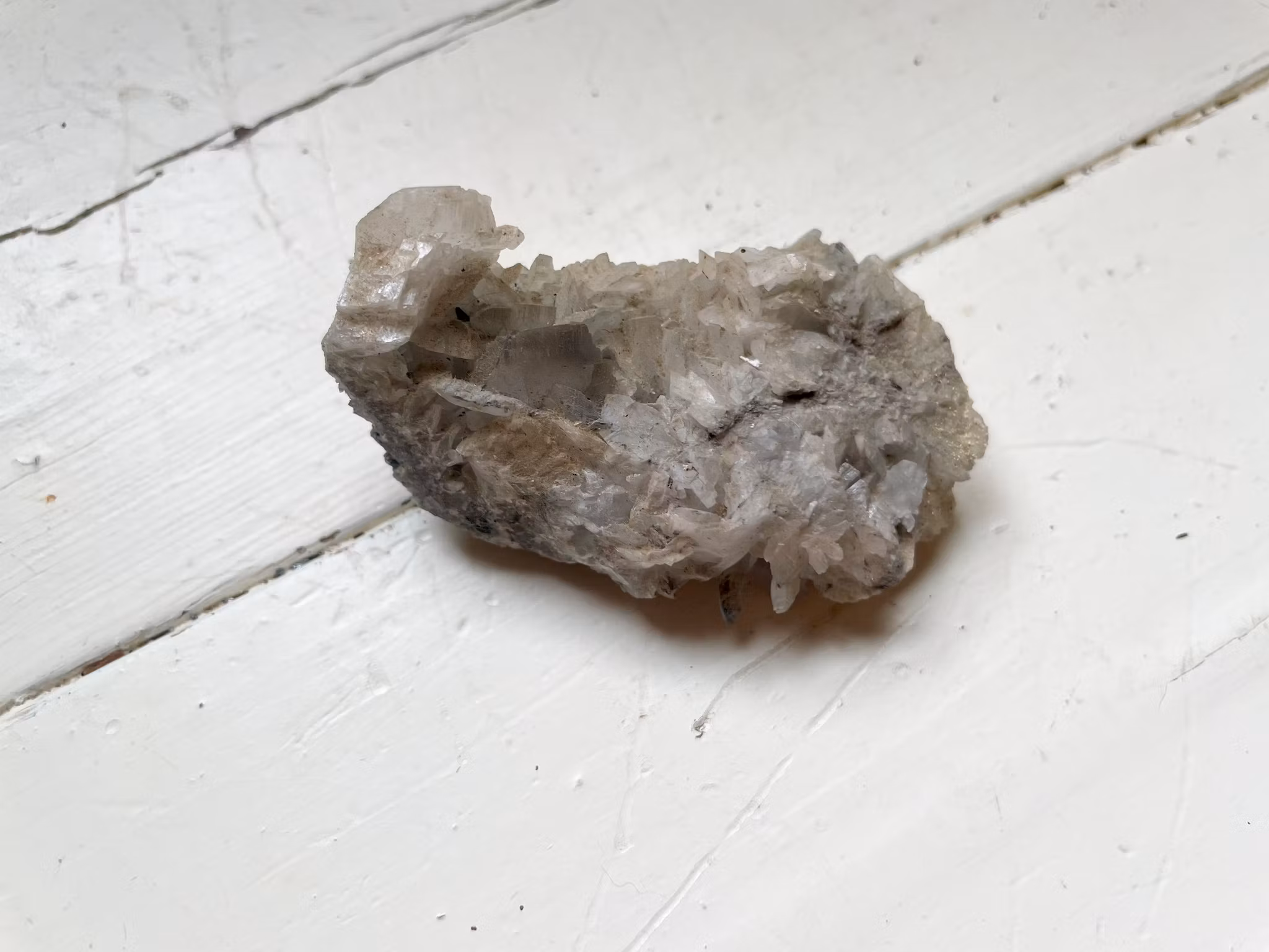 Magnesit kristall