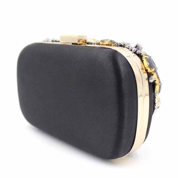 Feyroz Black Clutch