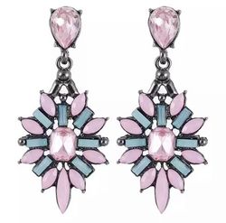 Mia Pink Earrings