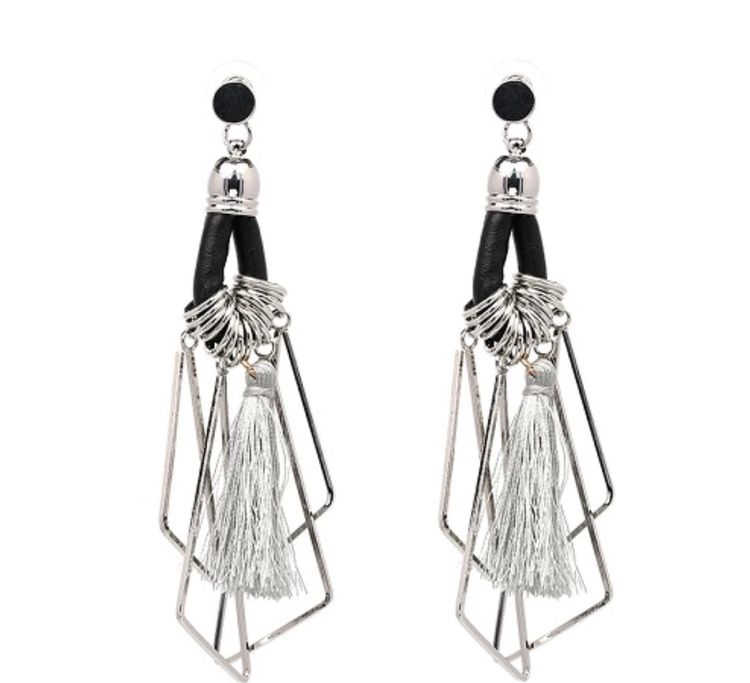 Frida Tassle Silver Gray Örhängen
