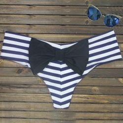 Zaina Bottom Navy