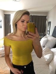 Sanja Off Shoulder Top Yellow