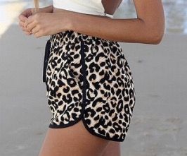 Leo Shorts
