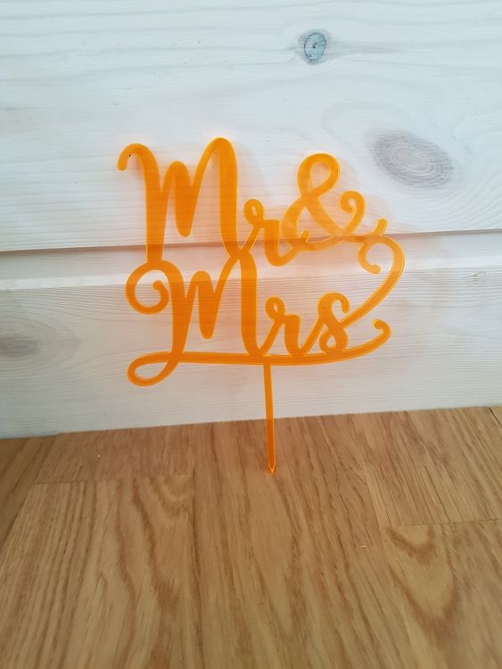 Mr & Mrs
