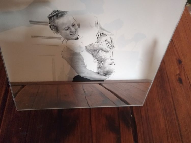 Spegel med Fotografi
