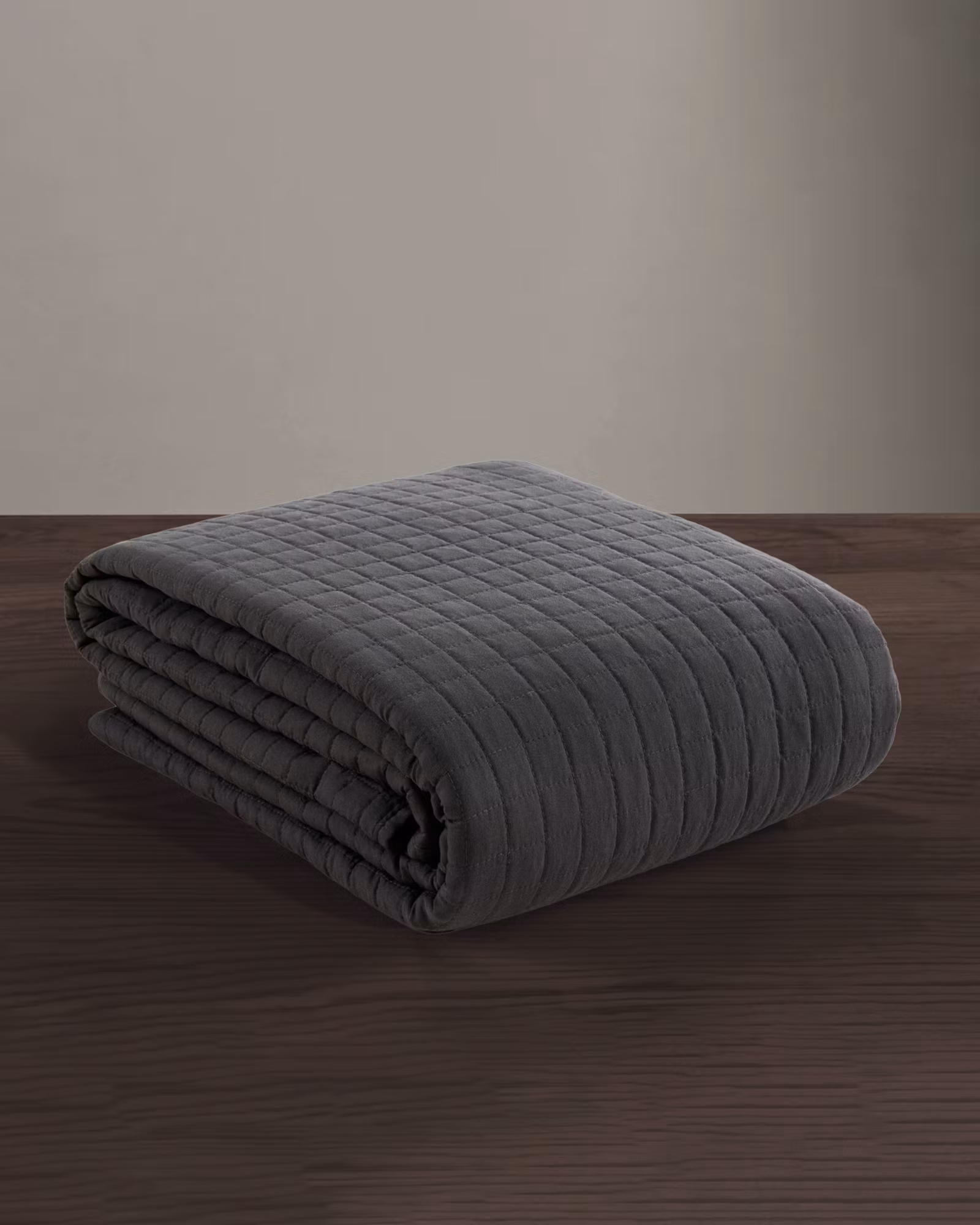 Quiltat Sängöverkast i Tvättad Linnelook 250x250cm, Grå