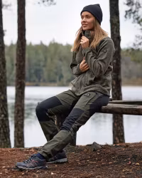 Lakewood Outdoorbyxor 8D21-Regular Fit Dam – TC-Duralite & Stretch | Mountain Trekking -Skogsgrön