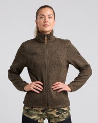 Flatfleece Jacka Dam Tarmac