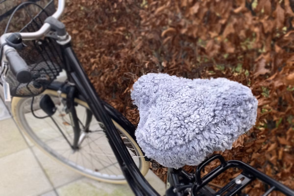 Överdrag för Cykelsadel 100% Äkta Fårskinn, Grå