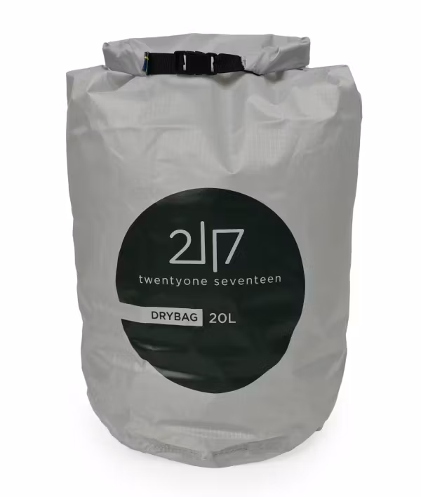 DRYBAG'S - Keeps your luggage and gear dry- Lightweight Closes with plastic buckle