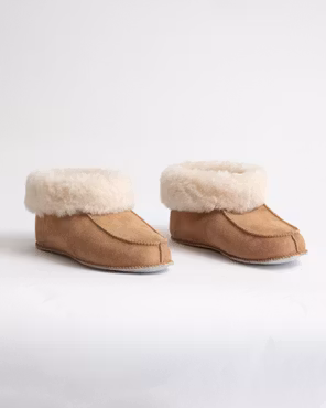 NARVIK Mjuka Ankelhöga Fårskinnstofflor, Beige
