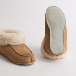 NARVIK Fårskinnstofflor Ankelhög, Beige