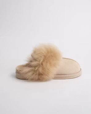 THURID Fårskinnstofflor, Beige