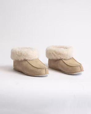 KID'Z NARVIK Mjuka Ankelhöga Fårskinnstofflor, Sand