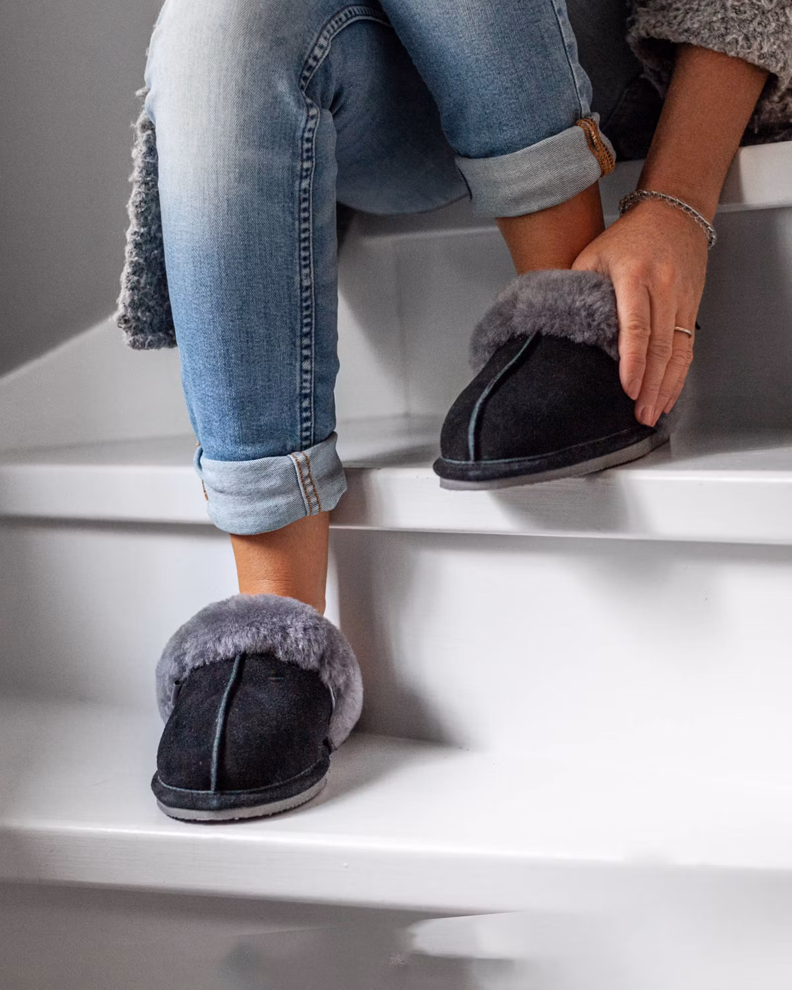 NANCY Fårskinn Slippers, Black/Grey