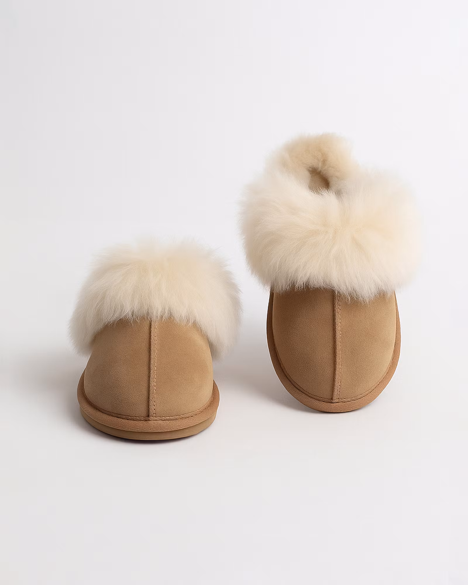 THURID Fårskinnstofflor, Hazelnut