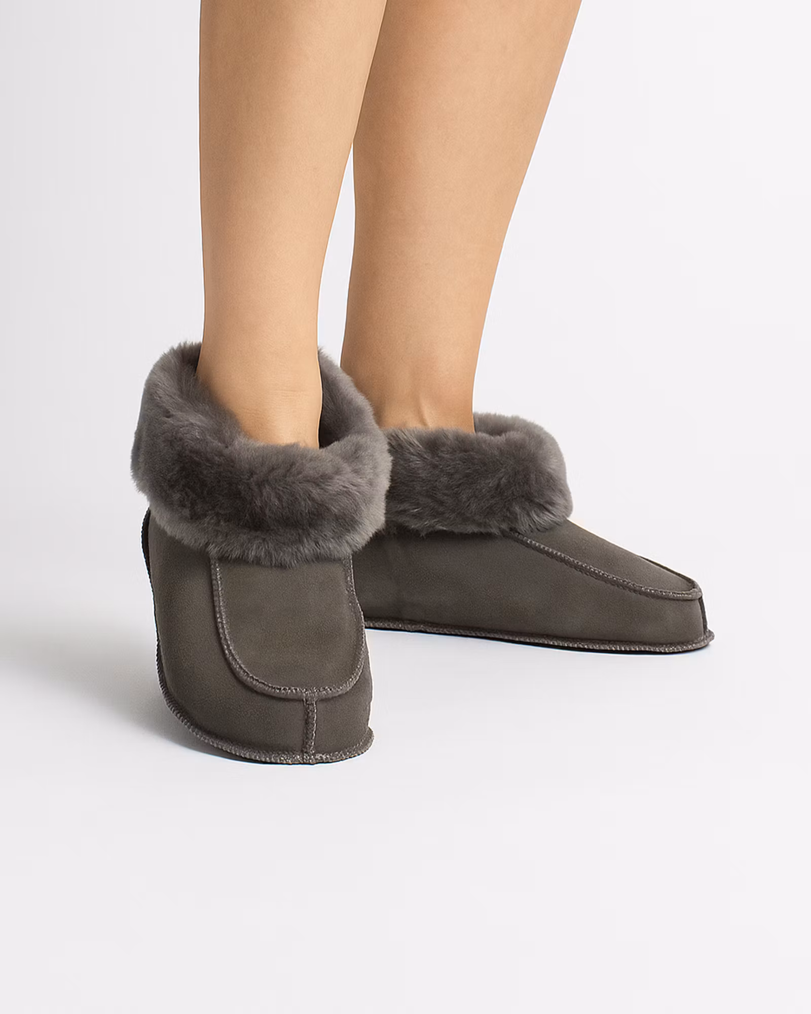 NARVIK Fårskinnstofflor Ankelhög, Mörkgrå