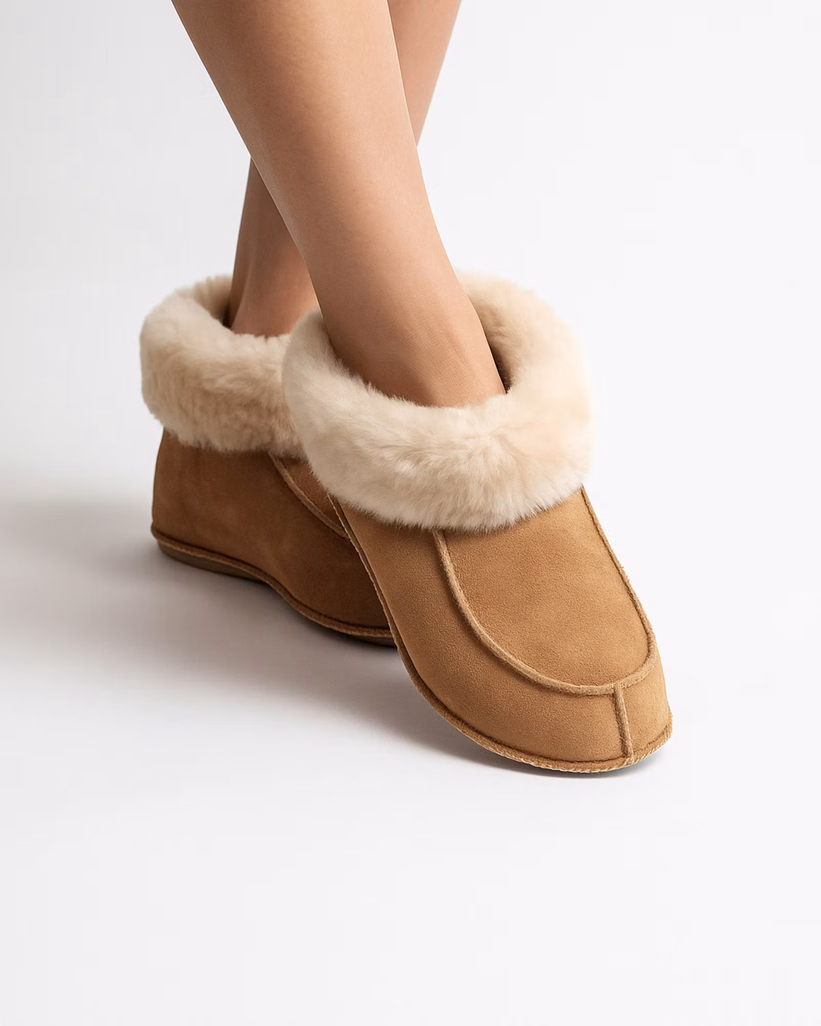 NARVIK Fårskinnstofflor Ankelhög, Beige