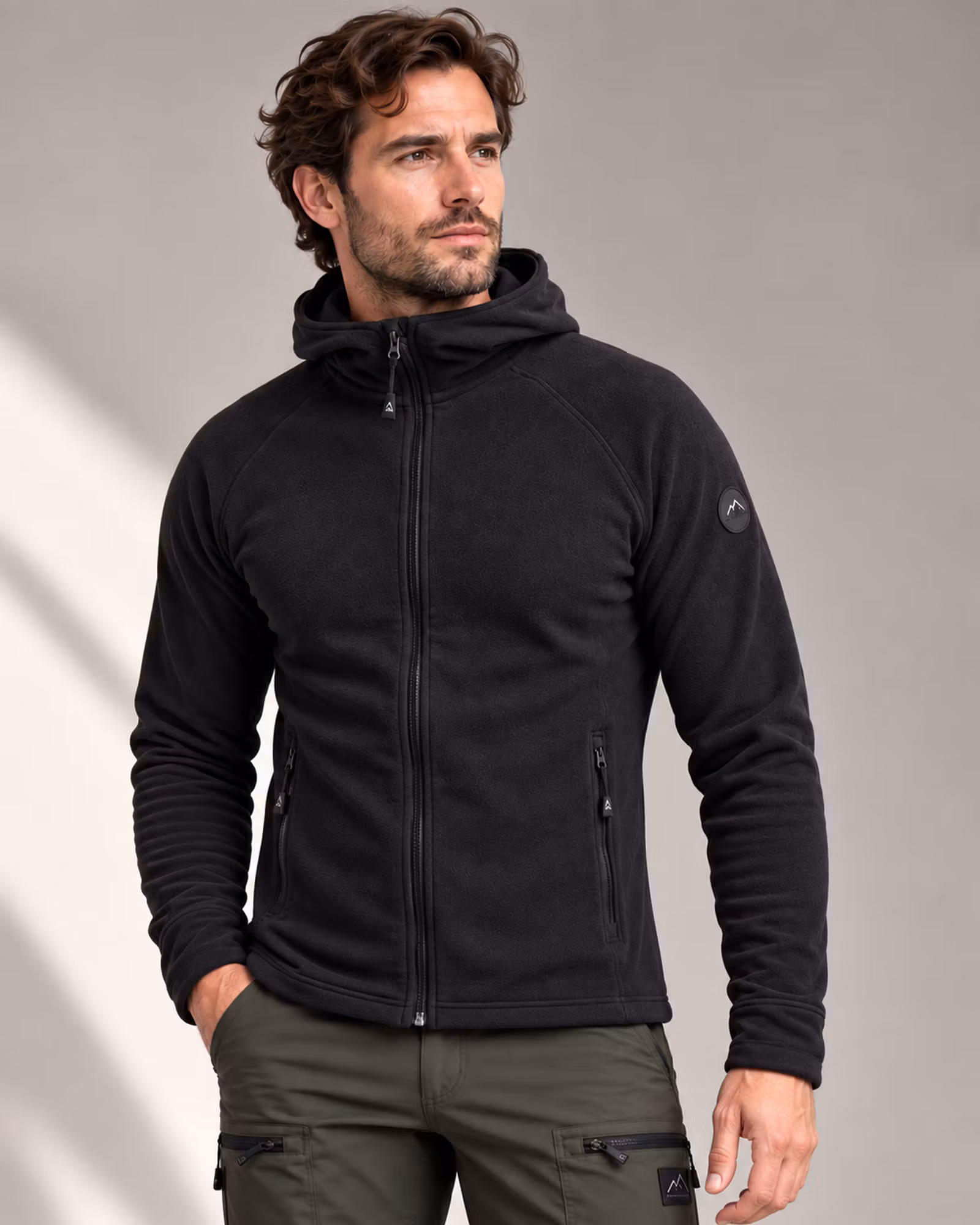 Pilejacka Herr med Huva – Micro Stretch | Svart | Mountain Trekking