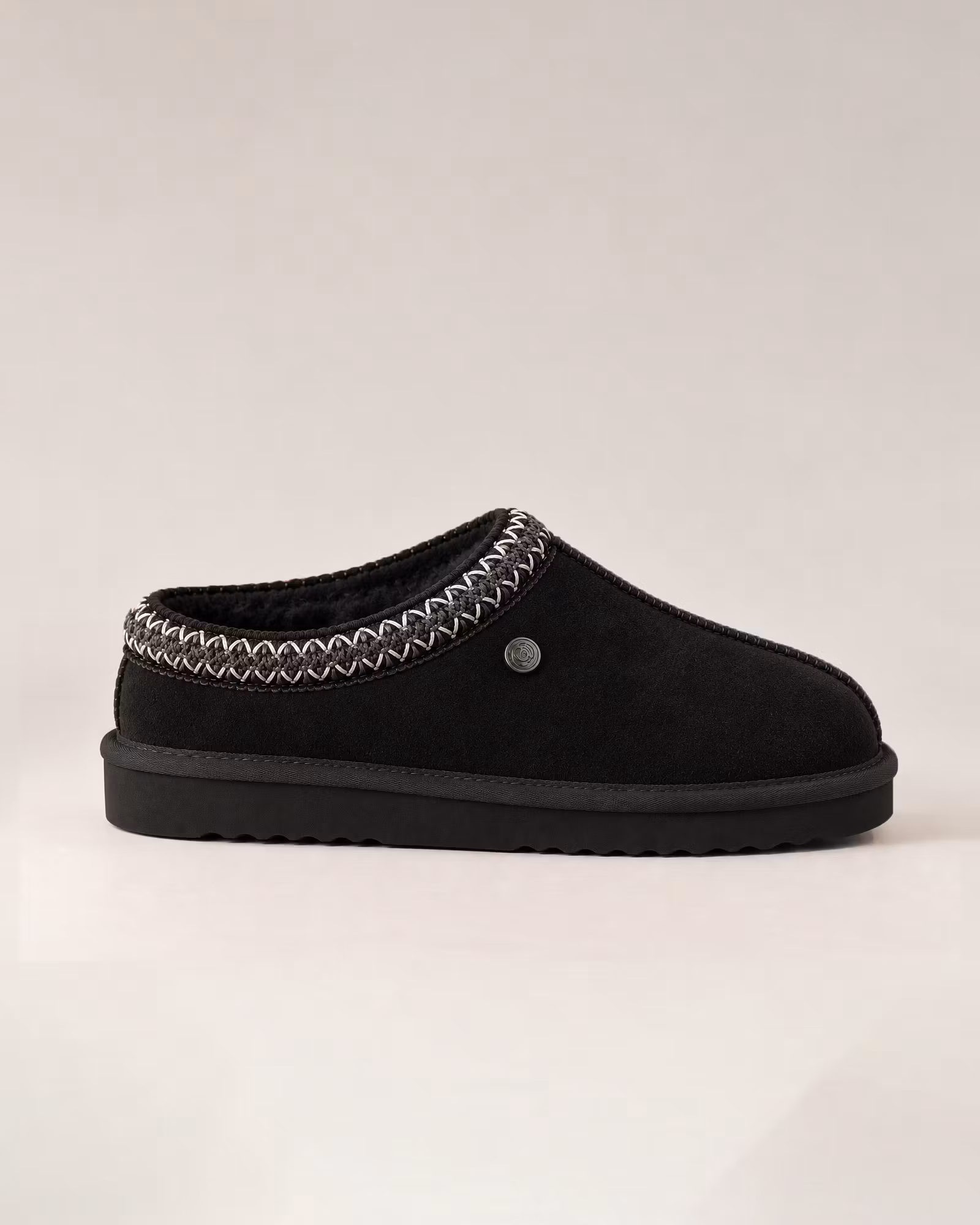 Yrsa MJÙKA Fårskinnstofflor – Mocka & Ull | Black
