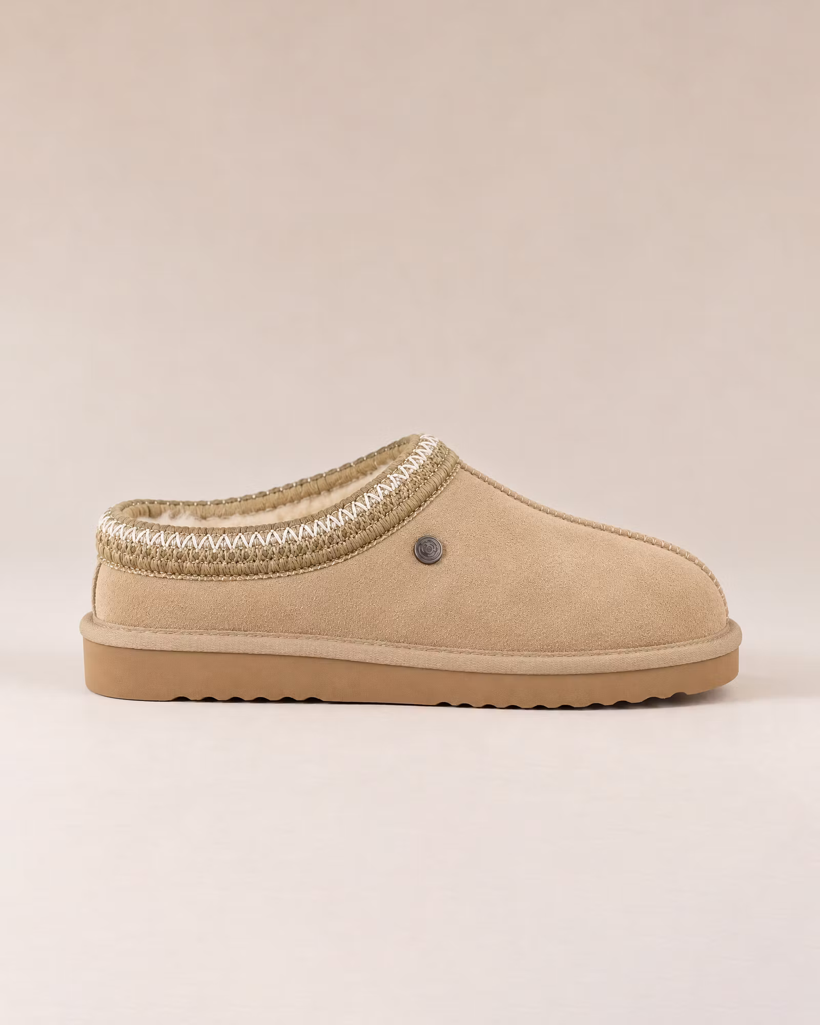 Yrsa MJÙKA Fårskinnstofflor – Mocka & Ull | Ljus Beige