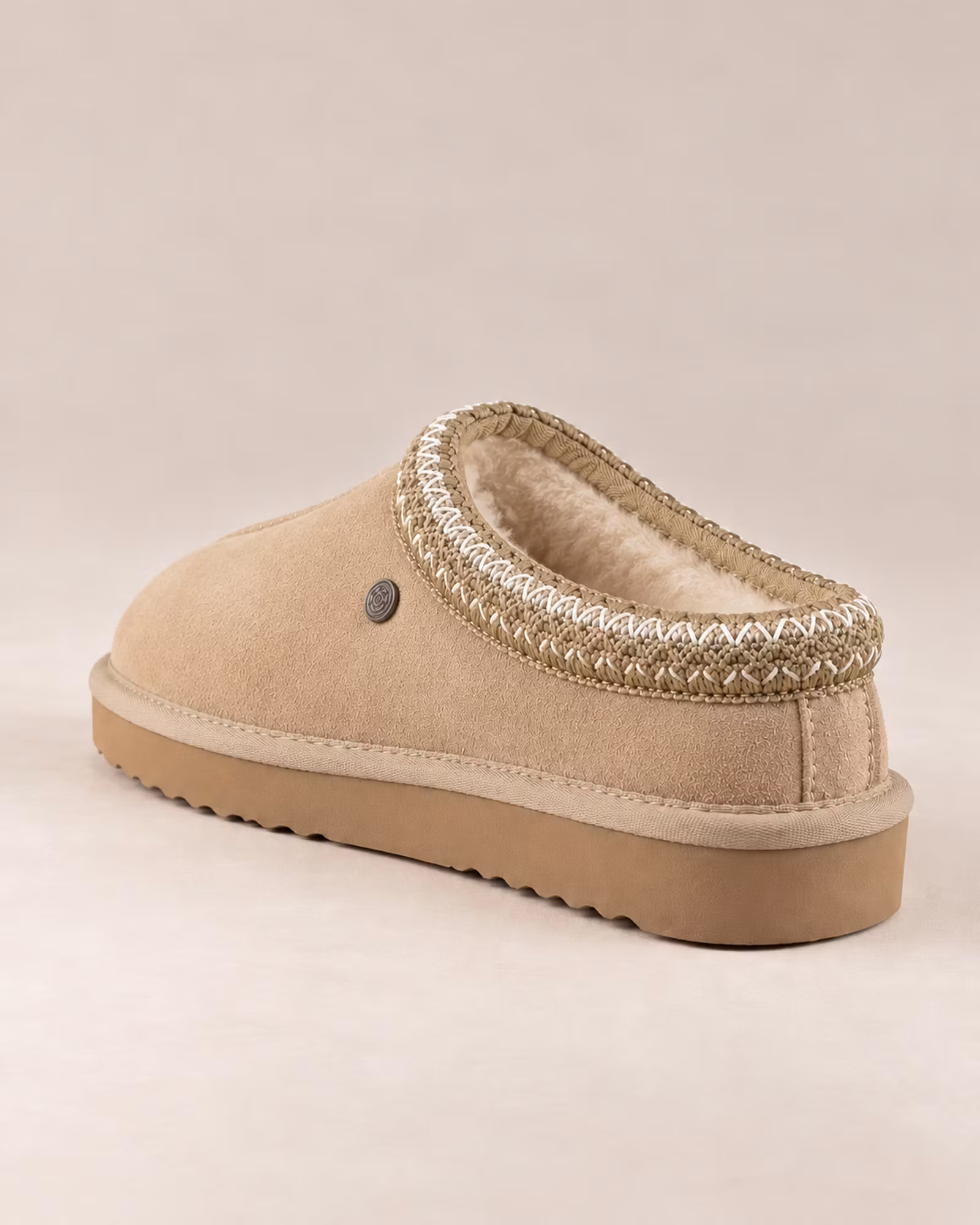 Yrsa MJÙKA Fårskinnstofflor – Mocka & Ull | Ljus Beige