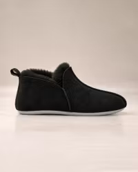 Fjällnäs Fårskinnstofflor Ankelhög Dam & Herr | HAIKA Wool - Svart