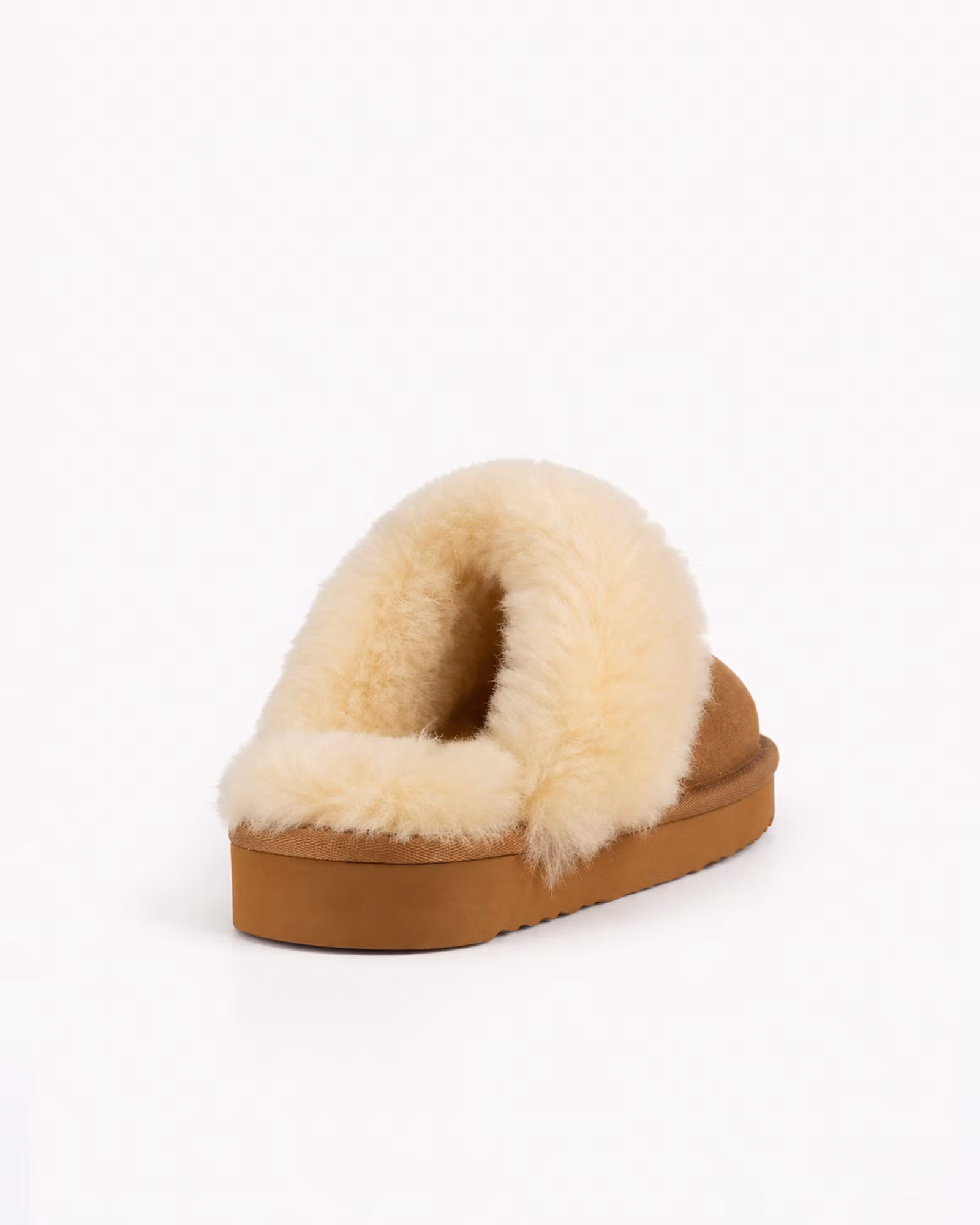 Astrid MJÙKA Fårskinnstofflor Dam – Slip-in | Chestnut