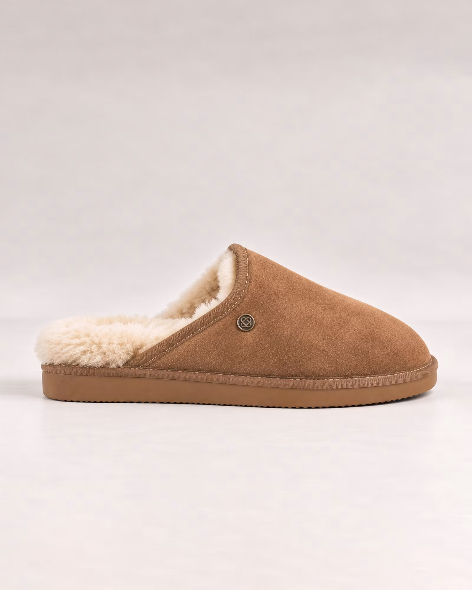 Oskar MJÙKA Fårskinnstofflor Herr – Slip-in | Hazelnut