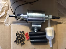 Bensinpump elektrisk 12 Volt