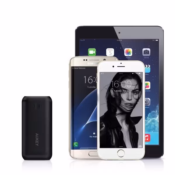 Aukey 5000mAh Pocket powerbank laddar alla telefoner