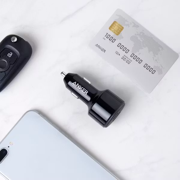 Anker PowerDrive Speed 2 USB-C mobilladdare för bilen kompakt design