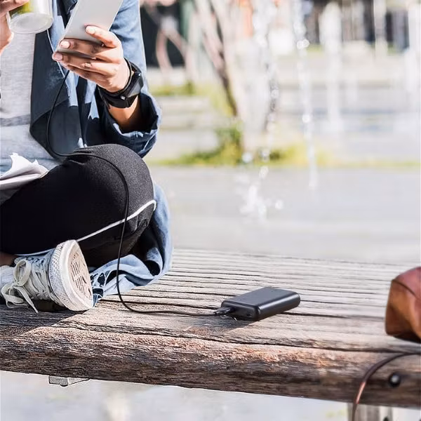 Anker Powercore II 10000mah laddning på stan