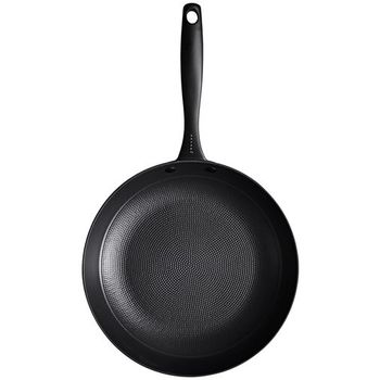 Satake Stekpanna Lättviktsgjutjärn Keramisk non stick 24 cm PFAS-Fri