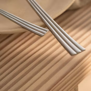 Gense Thebe Edition 16 delar Besticksset 2024. Blankt stål