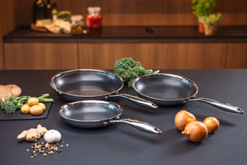 Hâws Santo 20+24+28 cm stekpanneset 3 delar. Hybrid-nonstick. Rostfri. PFAS-fri