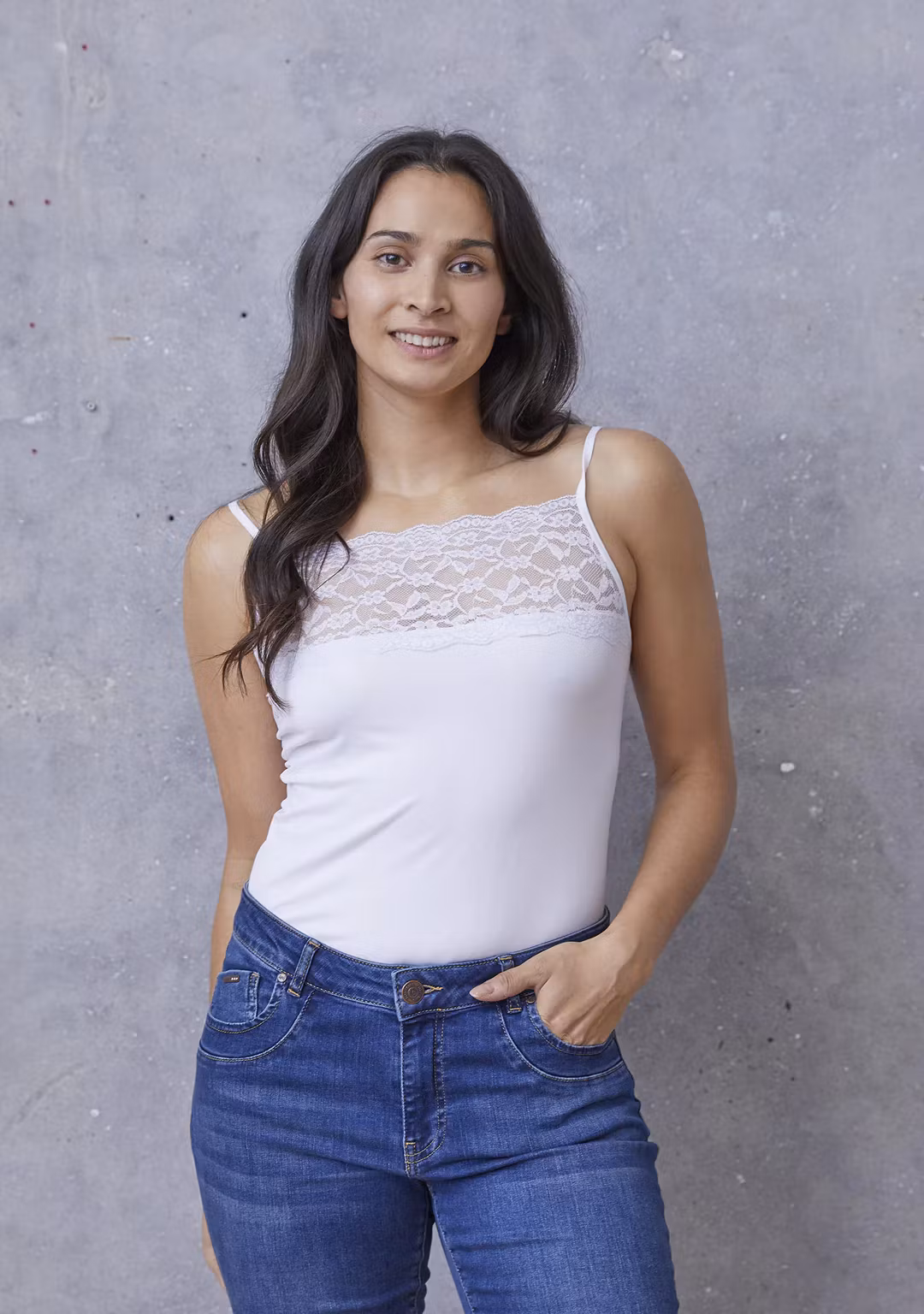 Nilla Wide lace top Vit