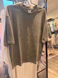 Oscar T-shirt loose vetiver
