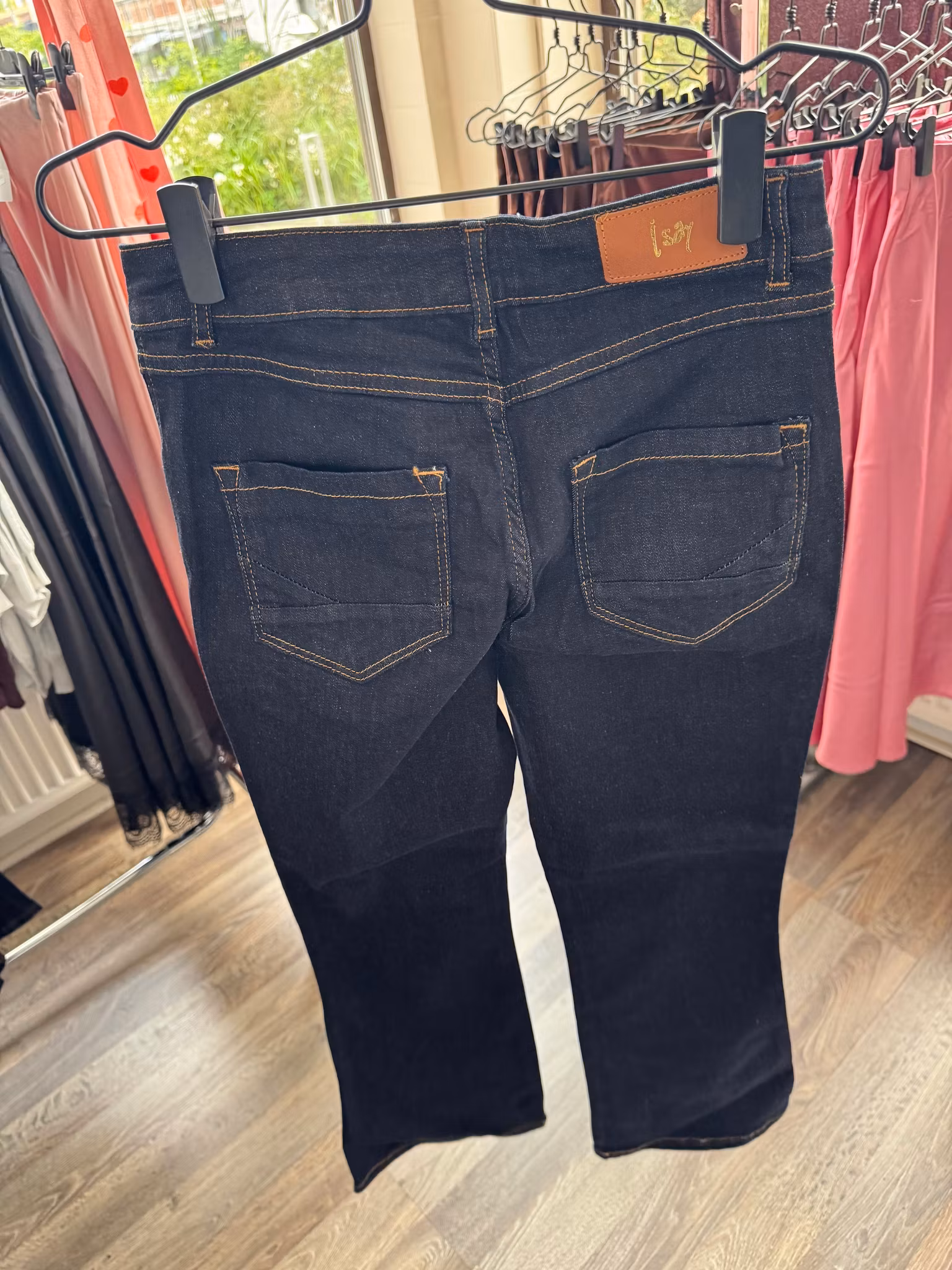 Como flare jeans unwashed denim