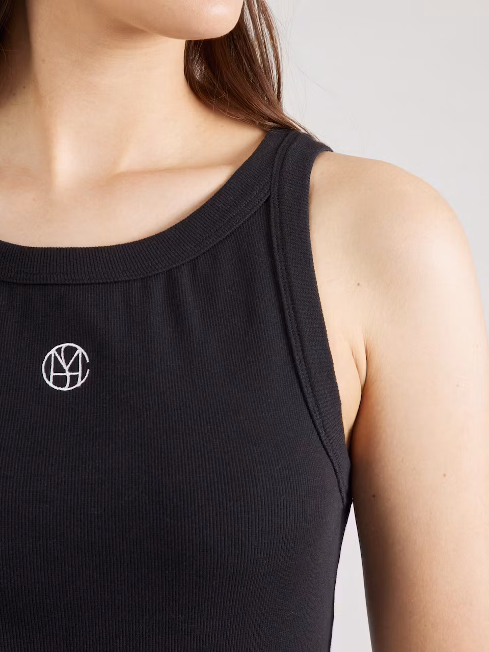 Rasmia icon top svart