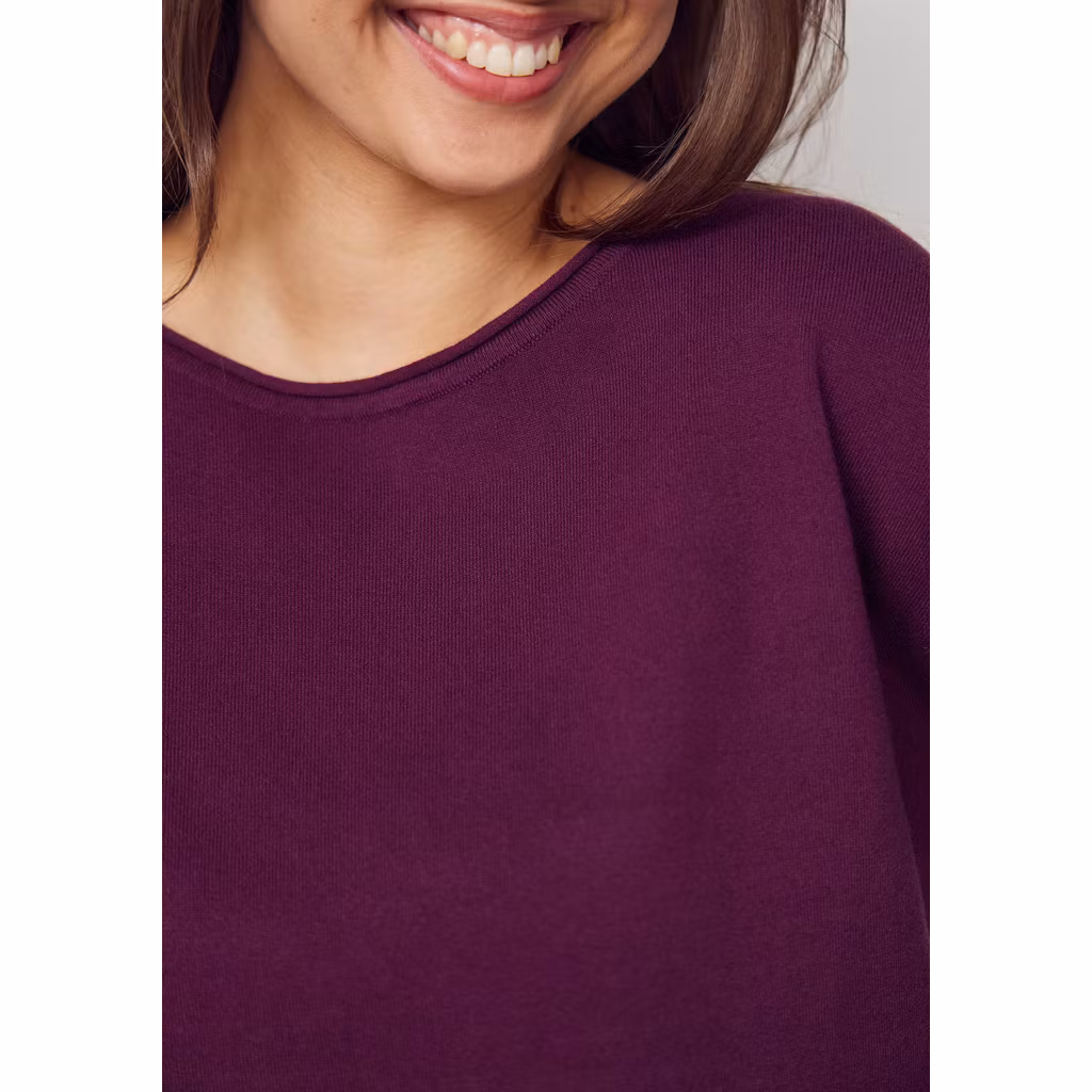 Frigga rundhals vinröd