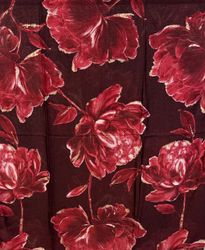Scarf blommig vinröd