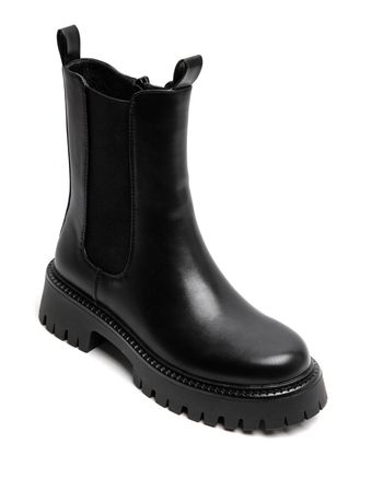 Boots svarta