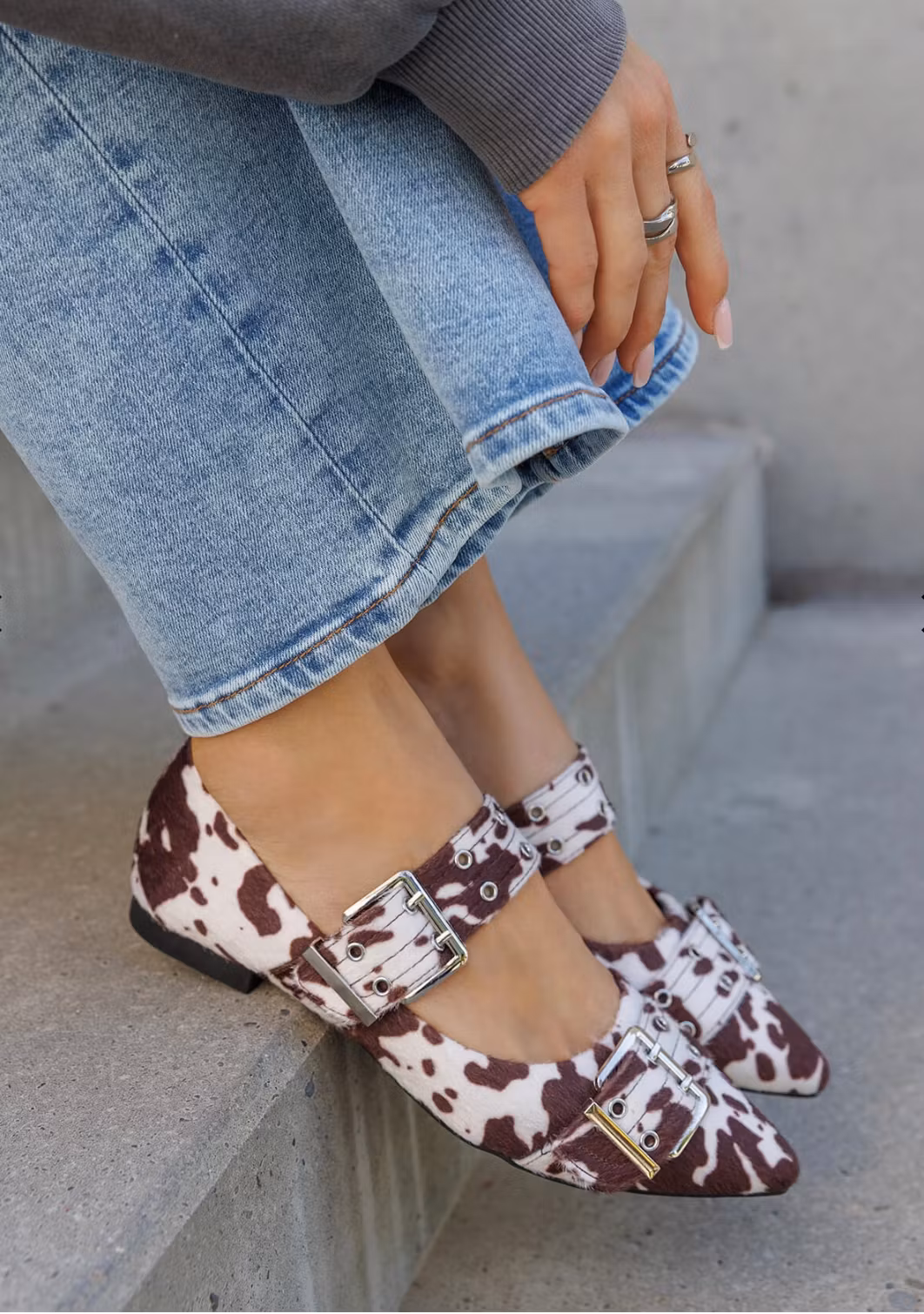 Flat sandals ko