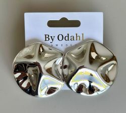 Örhänge stor rund bankad silver