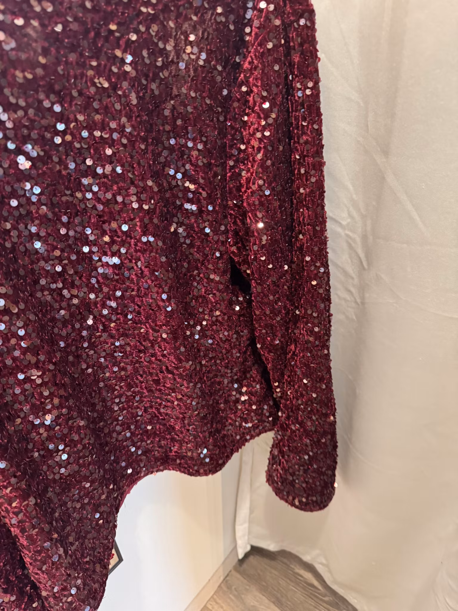 Kam paljett topp vinröd