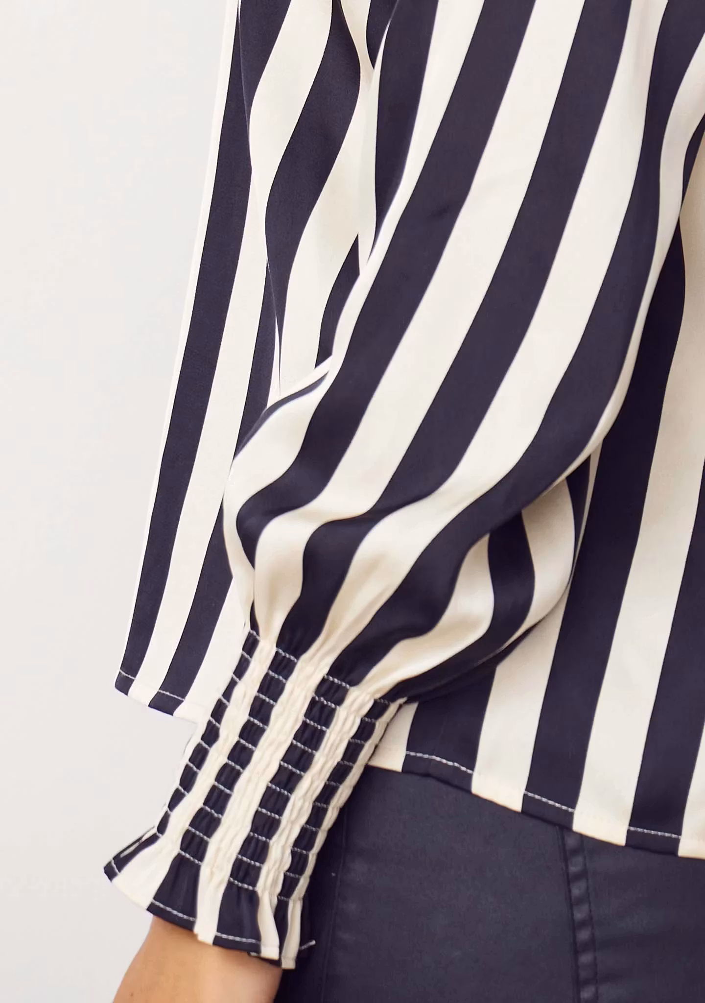 Melba skjortblus black/cream stripe
