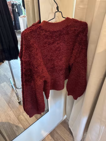 Eira kofta vinröd