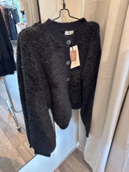 Eira kofta svart