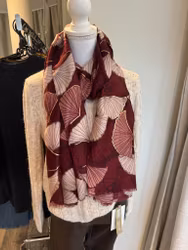 Scarf mönstrad vinröd